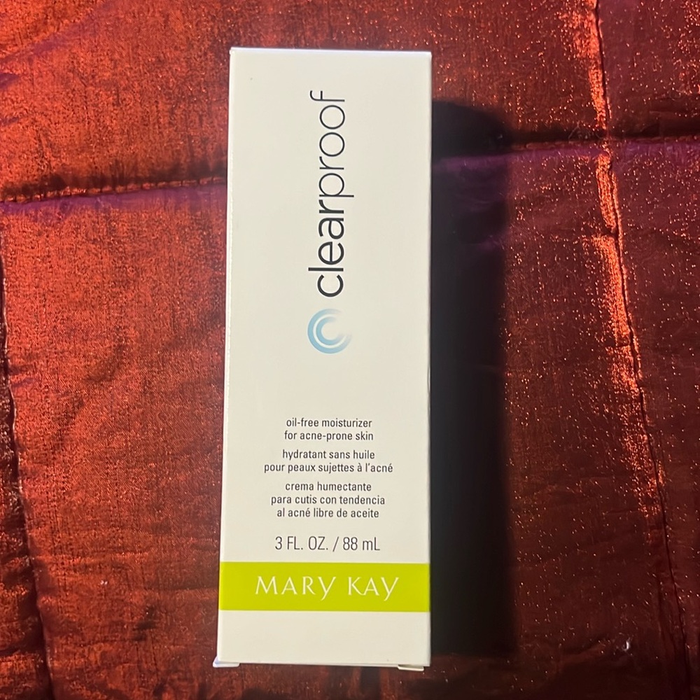Mary Kay Clearproof oil-free moisturizer NEW